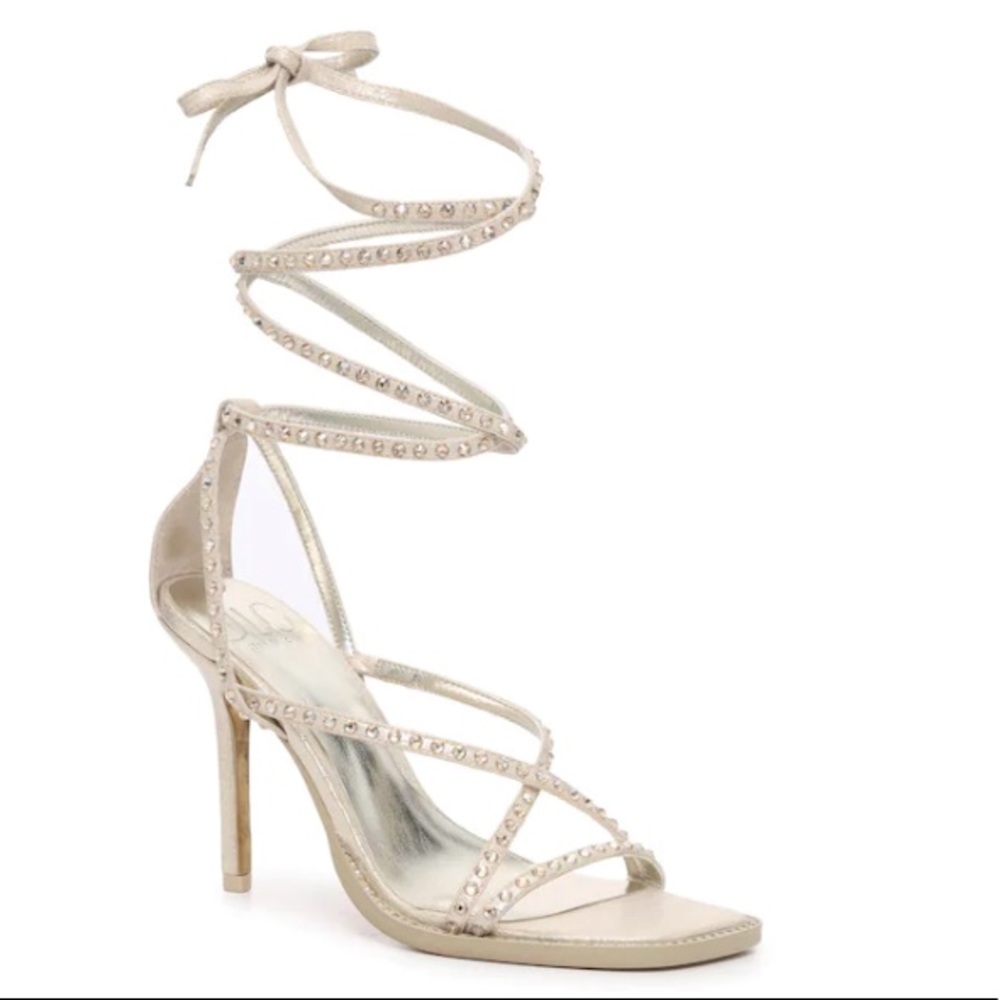 GARDINA LACE UP SANDAL